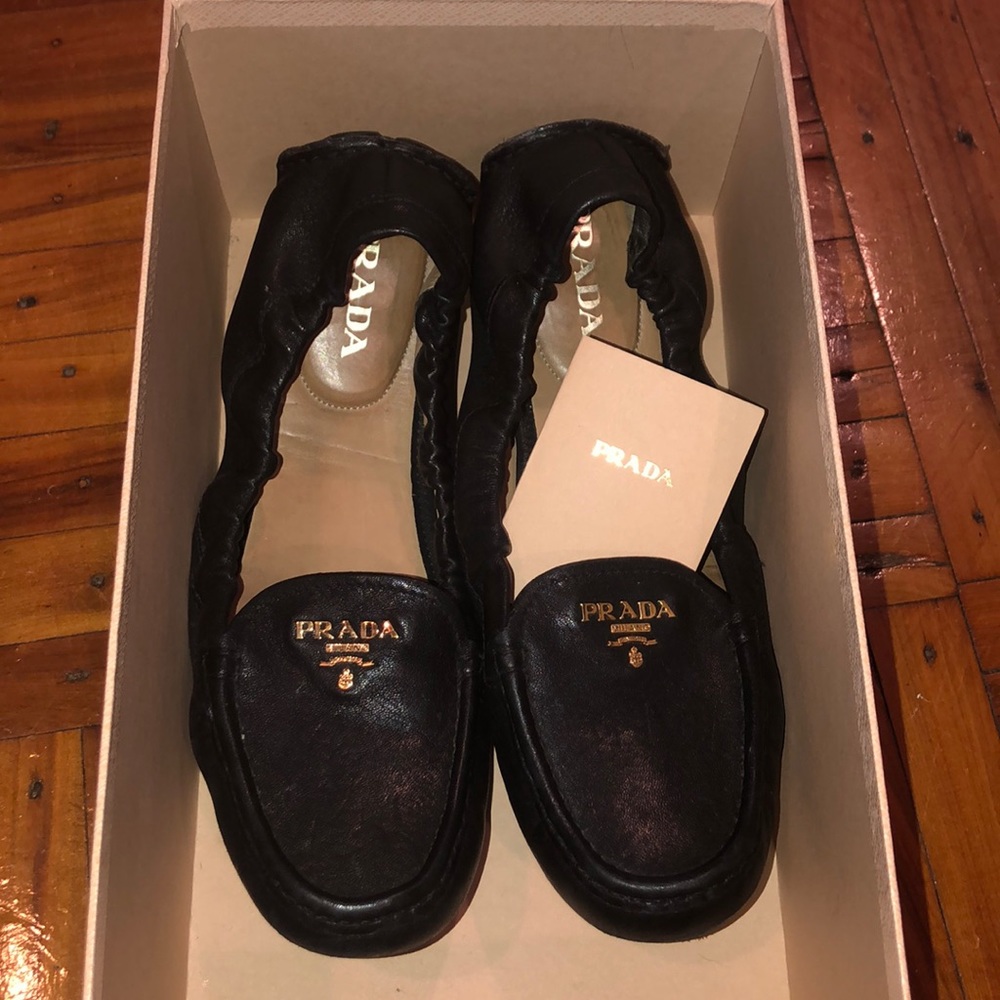 Lightly worn Prada Scrunch Leather Loafers